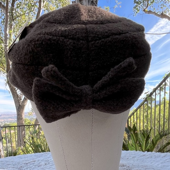 NWT Wool Newsboy Cap Hat with Removable Bow Brown - Picture 2 of 4